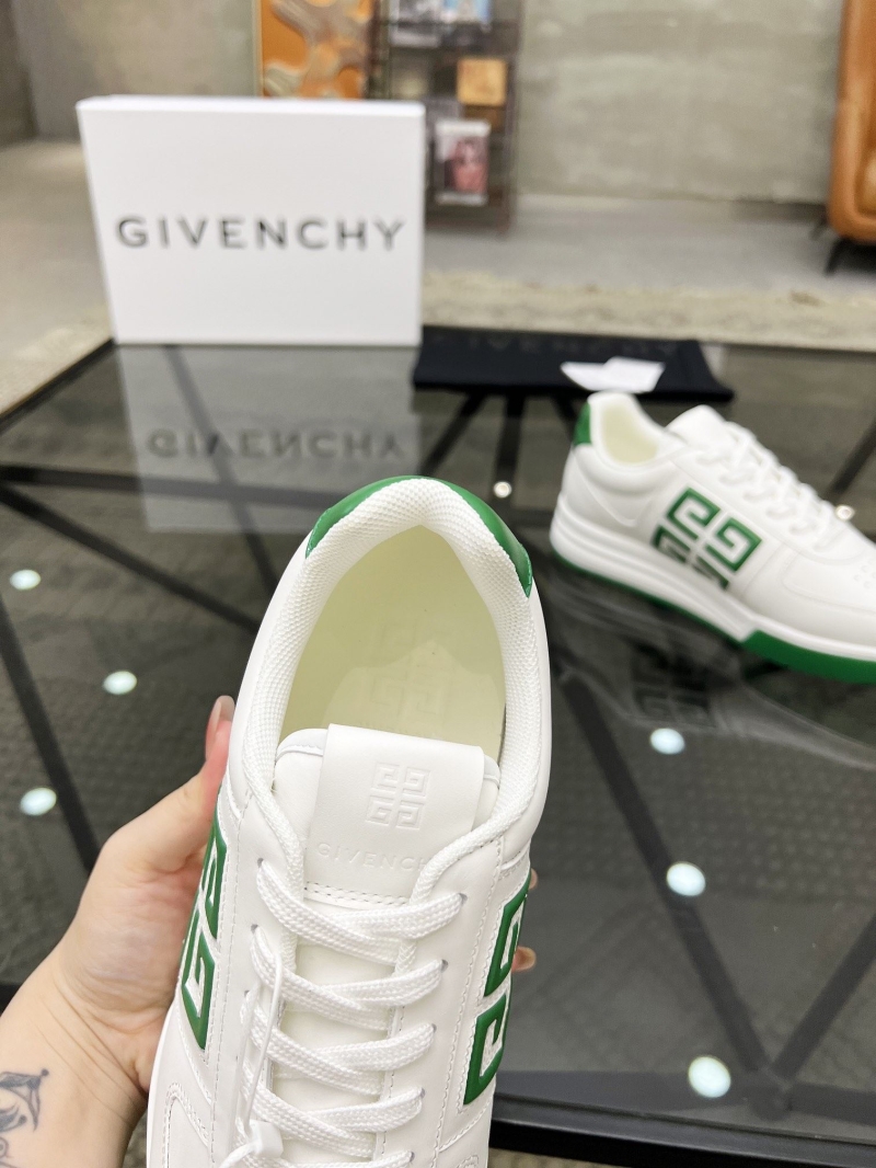 Givenchy Sneakers